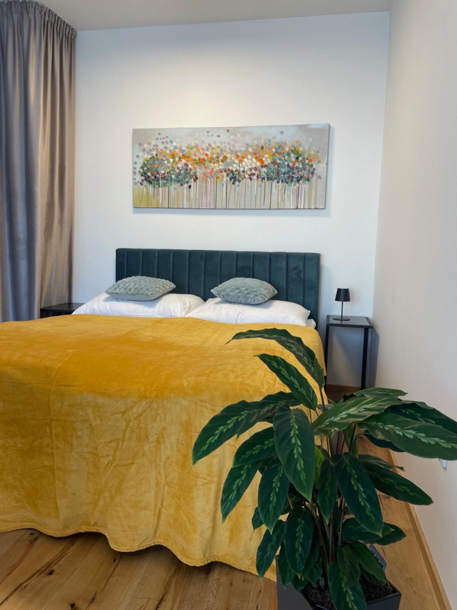 H52 Apartments Брно Екстер'єр фото