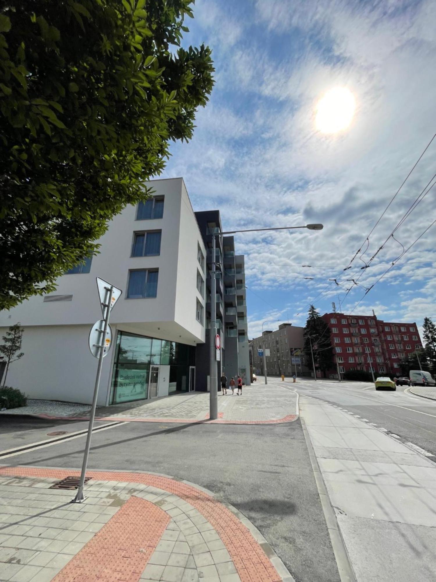 H52 Apartments Брно Екстер'єр фото